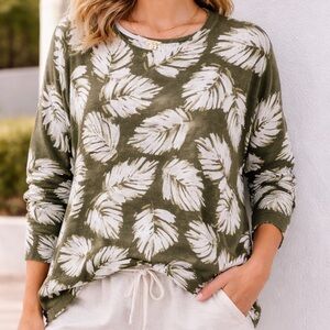 J. Jill Sweater XL Green Linen Blend Lightweight Tropical Leaf Print Coastal
